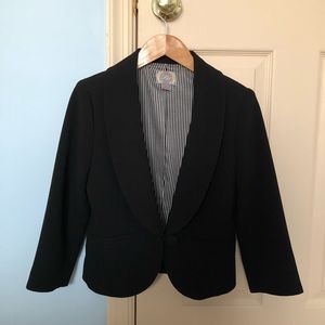 BLACK BLAZER